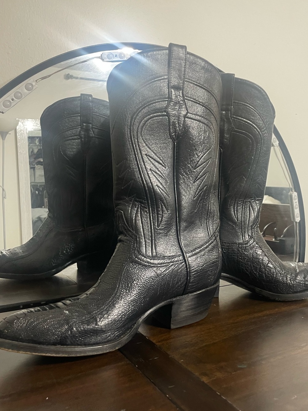 Black genuine ostrich leg cowboy boots - Picture 4 of 14